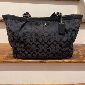 Black Signature Coach purse
